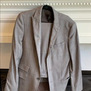 Suit